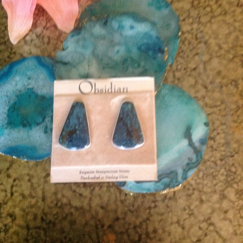 Clip earrings